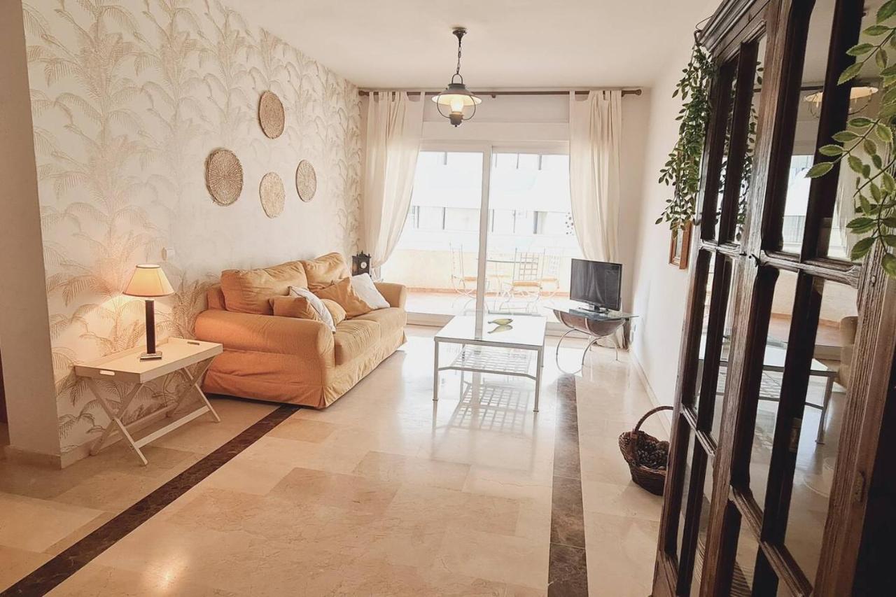 Marbella Centre Mileniun Apartment Bagian luar foto