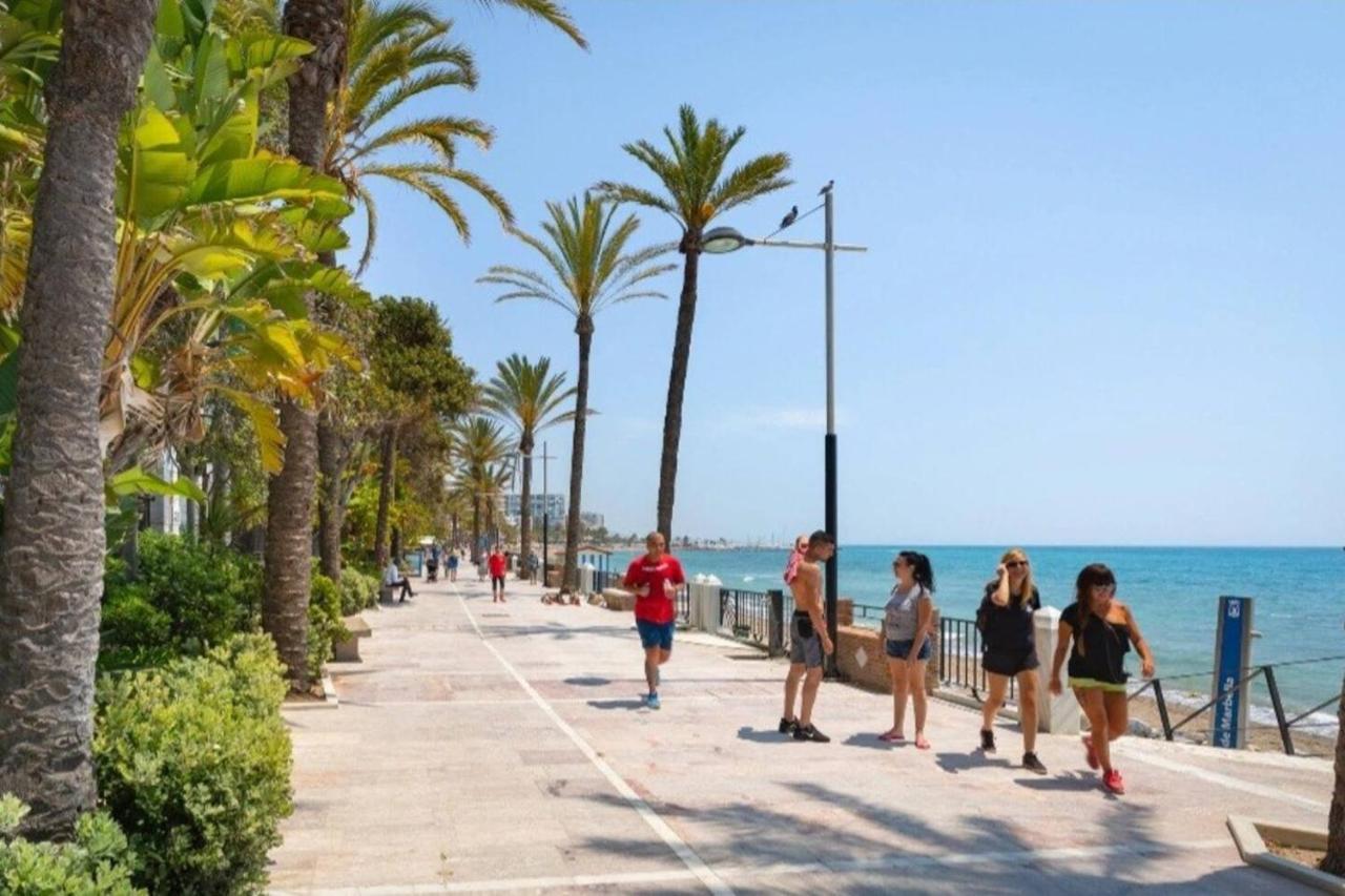 Marbella Centre Mileniun Apartment Bagian luar foto